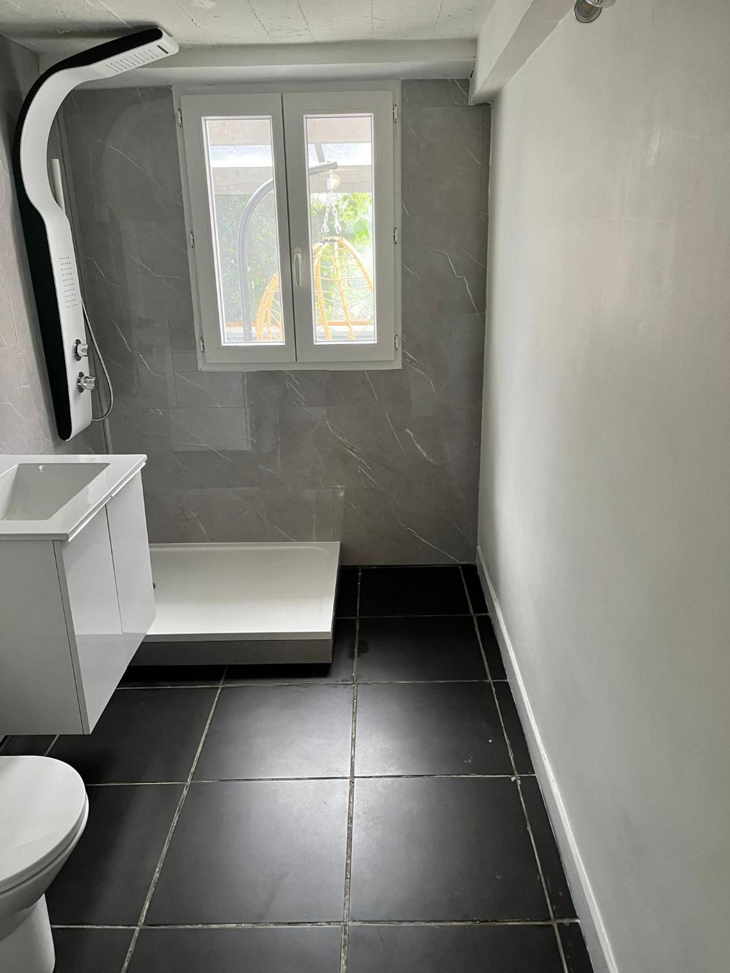 Spa Hyper Centre Jardin Appartement *
